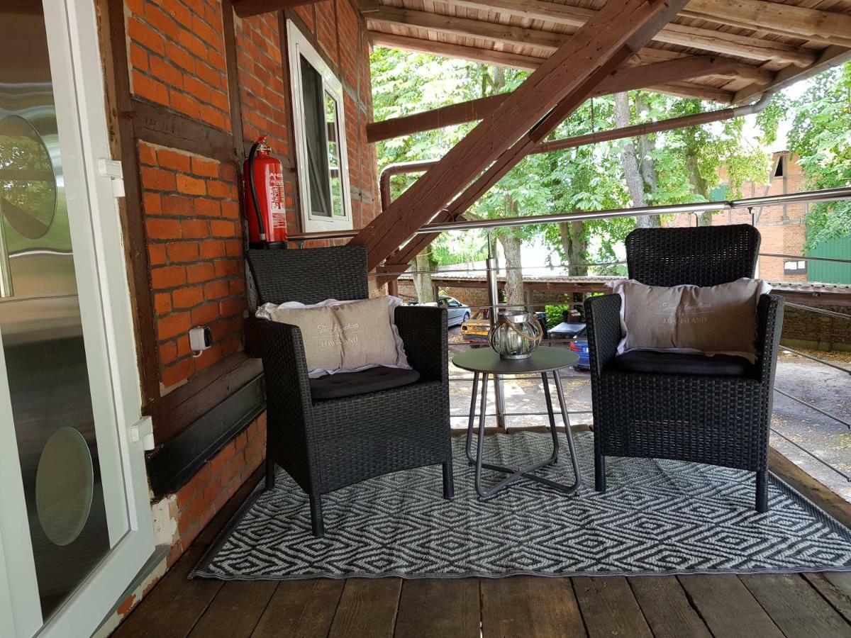 Grosse, Helle Ferienwohnung Mit 2 Balkonen Auf Dem Bauernhof In Der Lueneburger Heide Oetzen Exterior foto