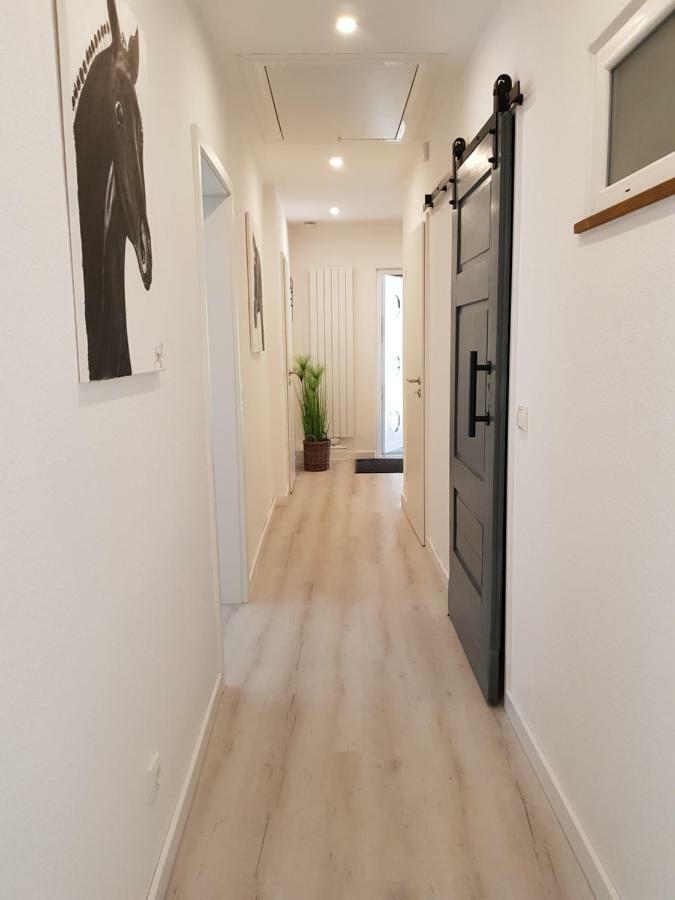 Grosse, Helle Ferienwohnung Mit 2 Balkonen Auf Dem Bauernhof In Der Lueneburger Heide Oetzen Exterior foto