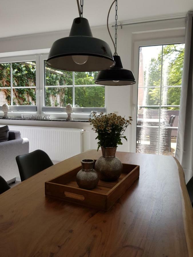 Grosse, Helle Ferienwohnung Mit 2 Balkonen Auf Dem Bauernhof In Der Lueneburger Heide Oetzen Exterior foto
